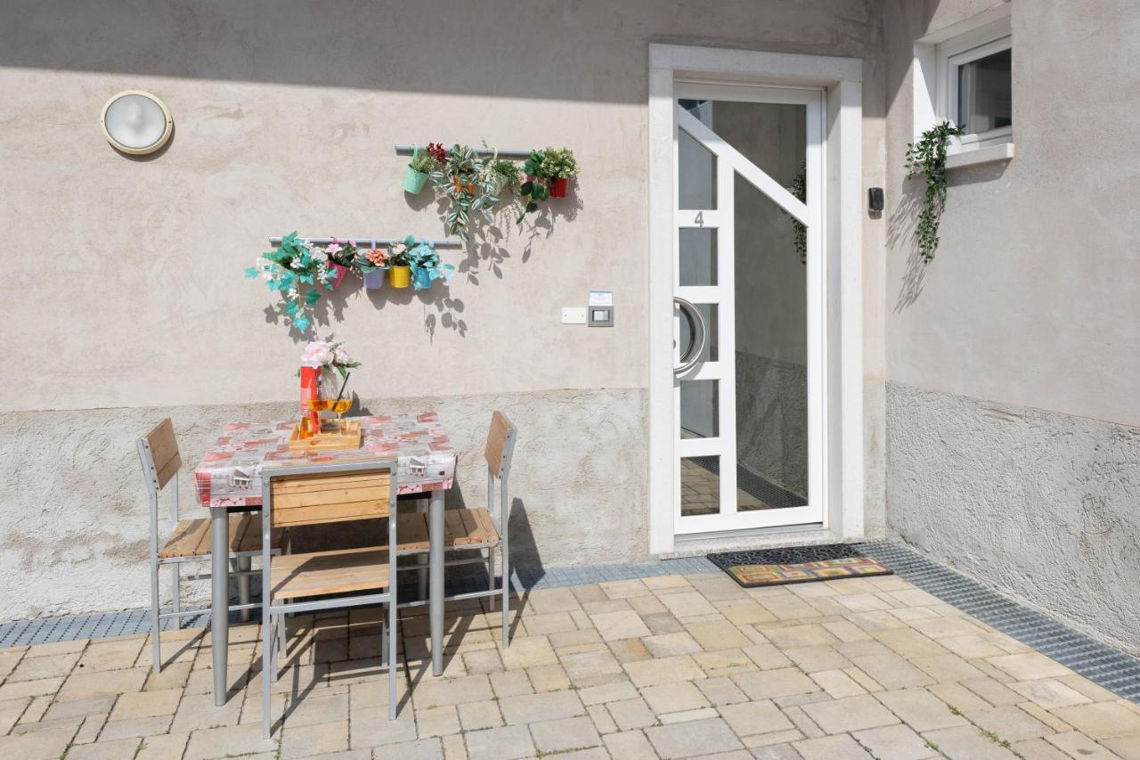 Casa Palmira - Happy Rentals Drena Luaran gambar